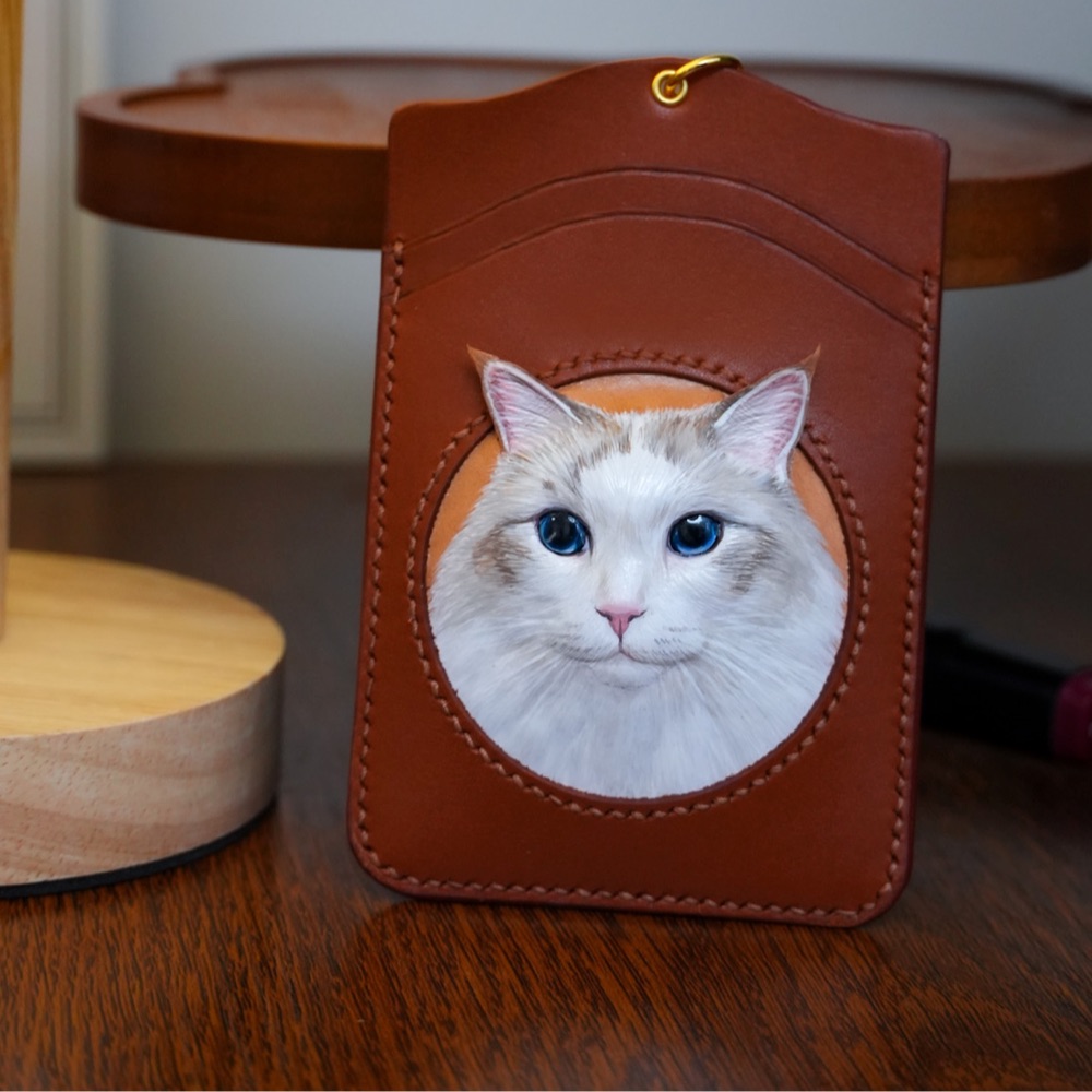 Custom Hand-Carved Leather Card Holder – Personalized Pet Portrait - Image 3
