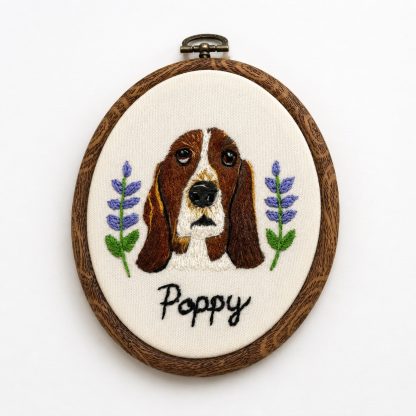 Handmade Pet Portrait Embroidery Frame – Personalized Pet Wall Art