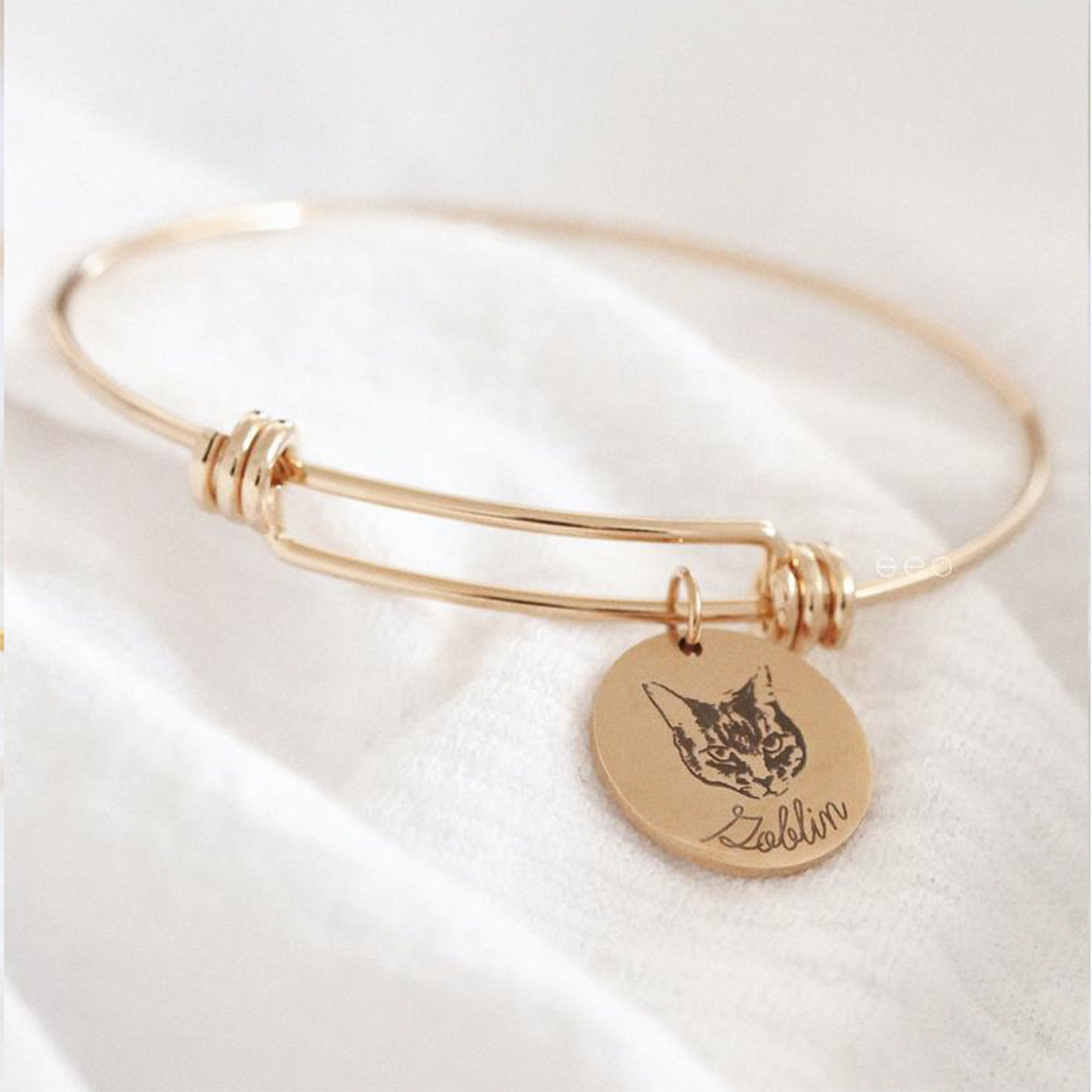 Personalized Pet Portrait Bangle - Image 5