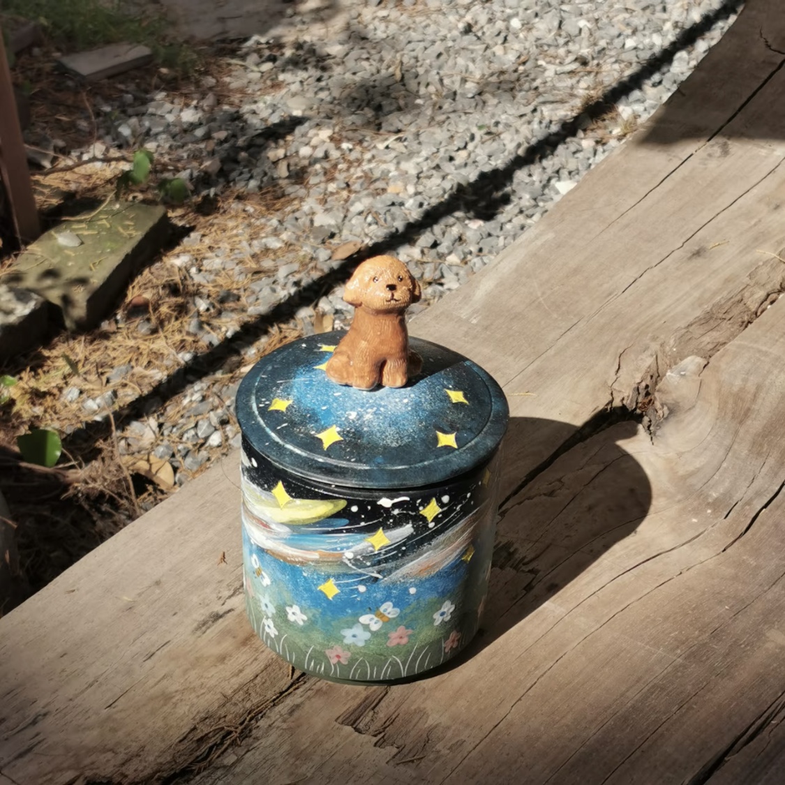 Handmade Pet Urn for Ashes – Ceramic Keepsake Urns with 3D Pet Figurine Lid, Personalized Dog or Cat Memorial Jar - Image 4